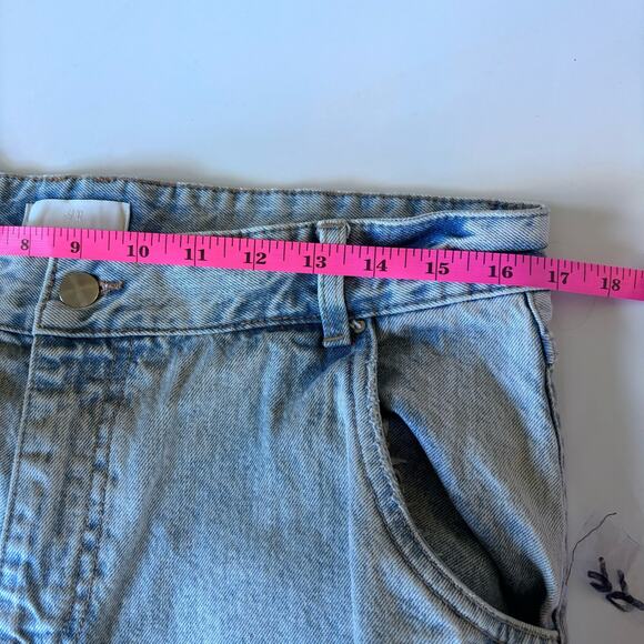 H&M Women's Size 10 Tapered Leg Denim Jeans Light Wash High Rise - Picture 12 of 12